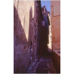 skinny street-Bergerac.jpg